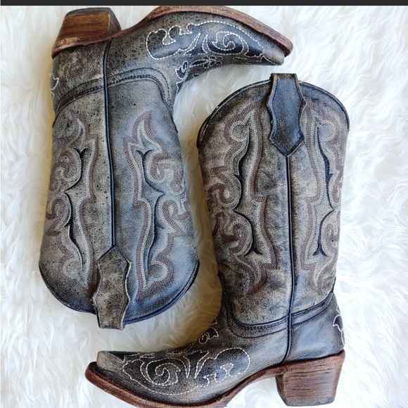 Corral Teens Distressed Cowboy Boots - Picture 5 of 8